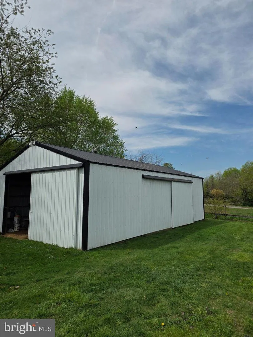 158 CHESTERFIELD GEORGETOWN ROAD Chesterfield, NJ 08515