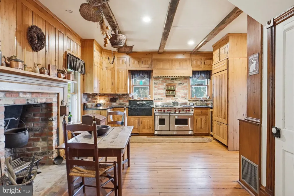 13405 JOHN KLINE ROAD Smithsburg, MD 21783
