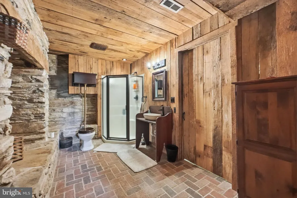 13405 JOHN KLINE ROAD Smithsburg, MD 21783