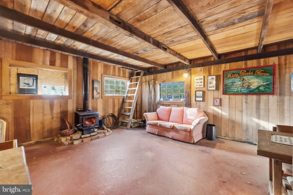 13405 JOHN KLINE ROAD Smithsburg, MD 21783