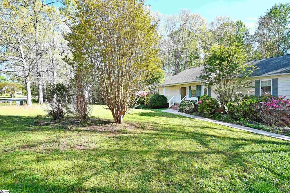 125 Fleetwood Drive Liberty, SC 29657