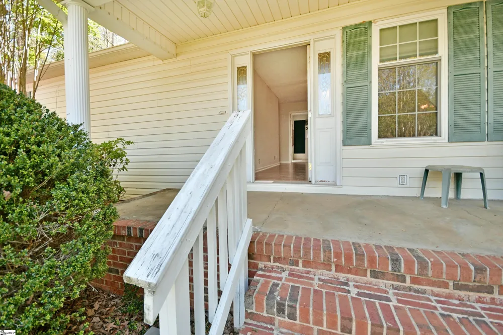 125 Fleetwood Drive Liberty, SC 29657