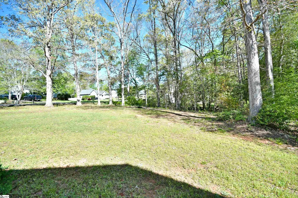 125 Fleetwood Drive Liberty, SC 29657