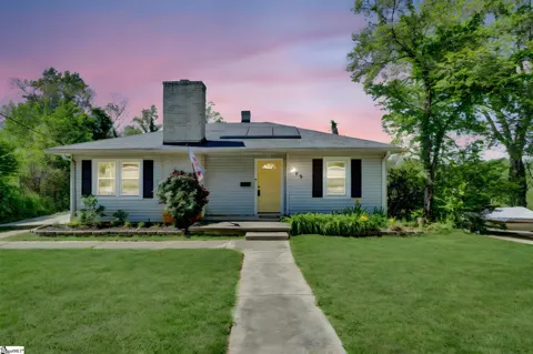 309 Pineview Drive