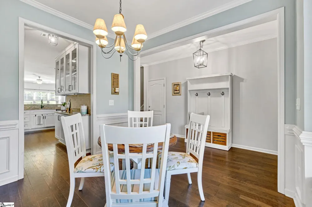 819 Asheton Commons Lane Simpsonville, SC 29681