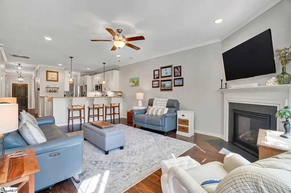 819 Asheton Commons Lane Simpsonville, SC 29681