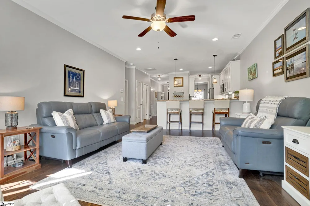 819 Asheton Commons Lane Simpsonville, SC 29681