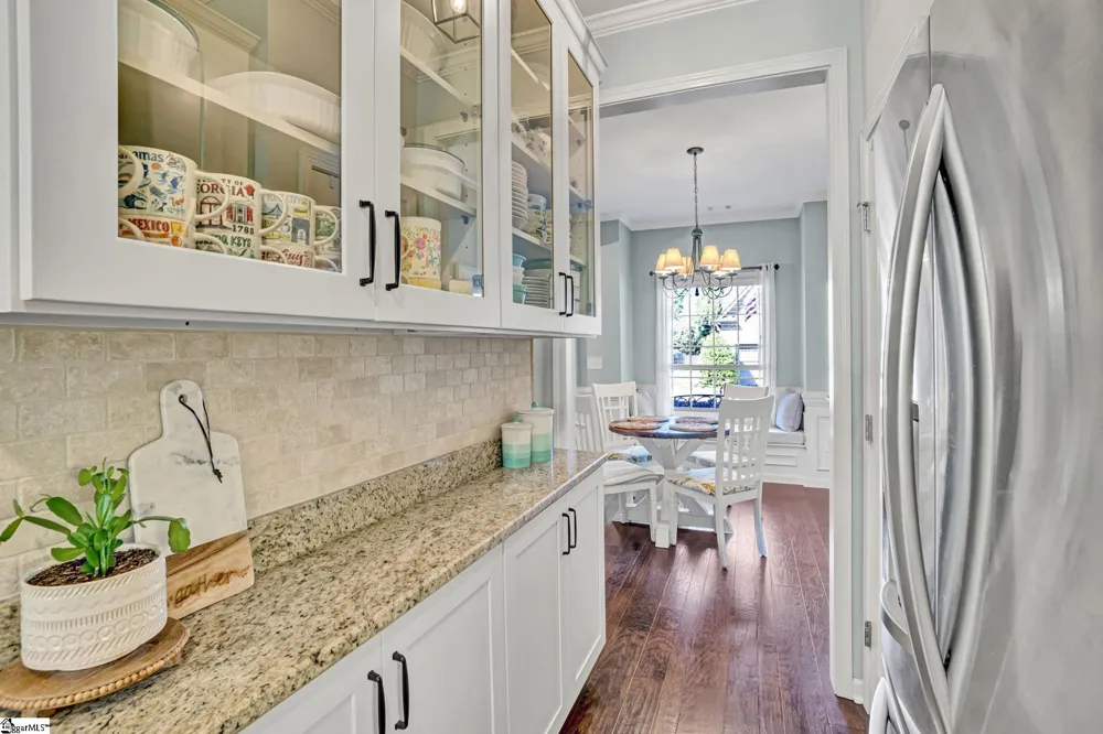 819 Asheton Commons Lane Simpsonville, SC 29681