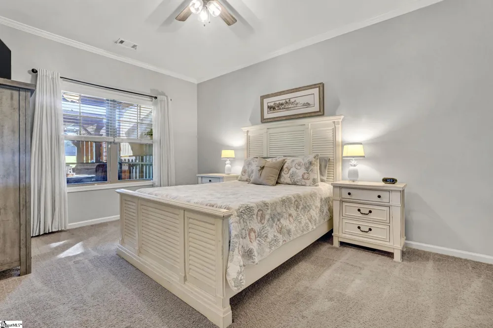 819 Asheton Commons Lane Simpsonville, SC 29681