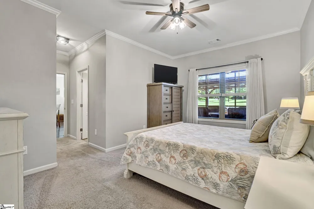 819 Asheton Commons Lane Simpsonville, SC 29681