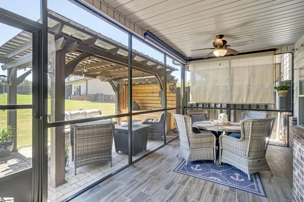 819 Asheton Commons Lane Simpsonville, SC 29681