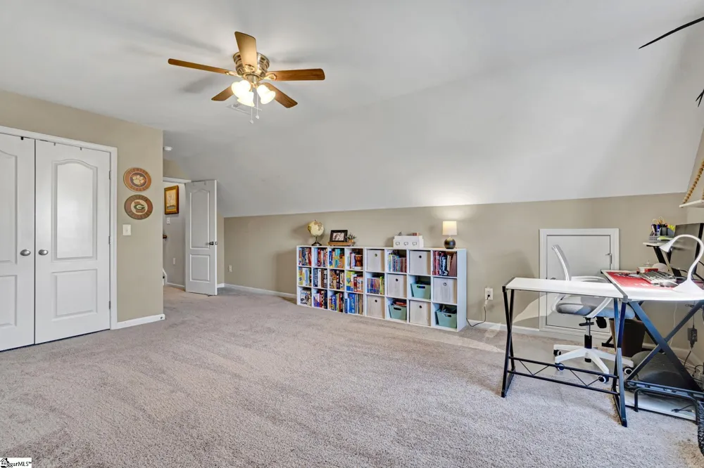 819 Asheton Commons Lane Simpsonville, SC 29681