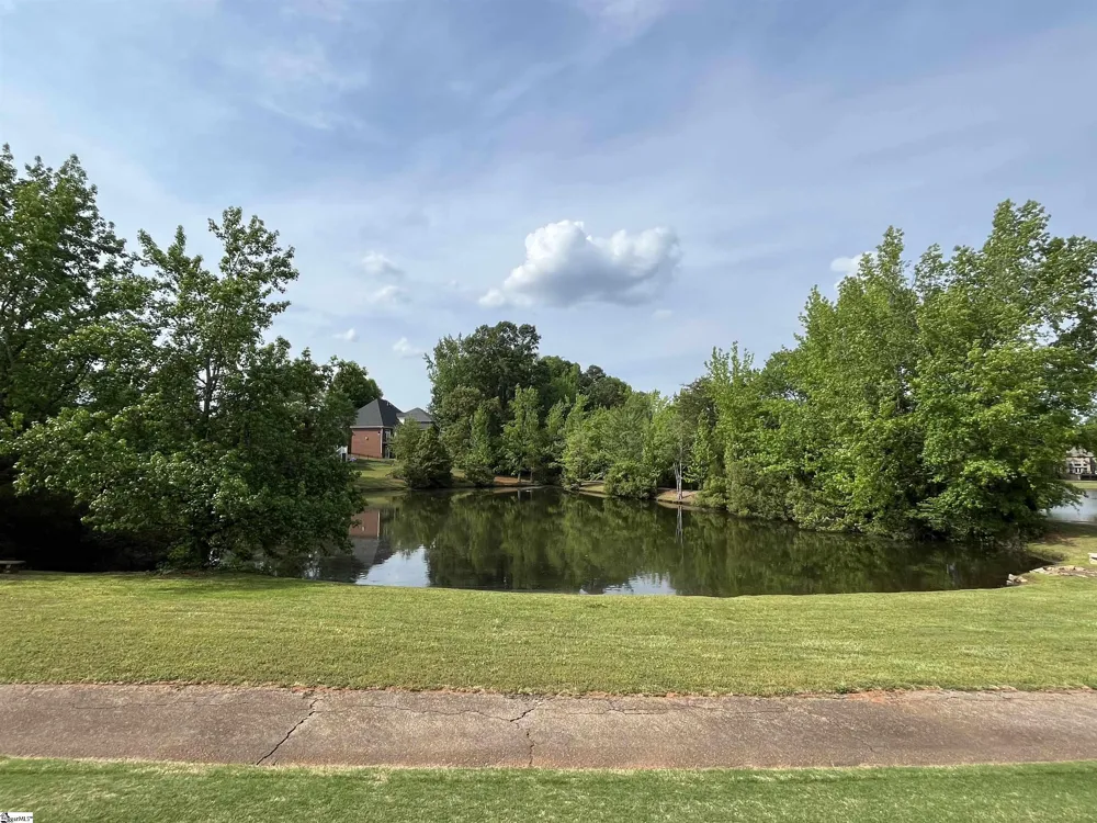 819 Asheton Commons Lane Simpsonville, SC 29681