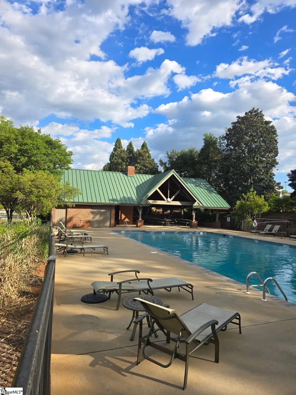 819 Asheton Commons Lane Simpsonville, SC 29681