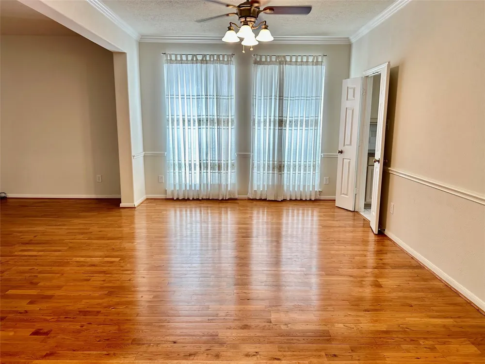 12009 Pine Brook Drive Stafford, TX 77477