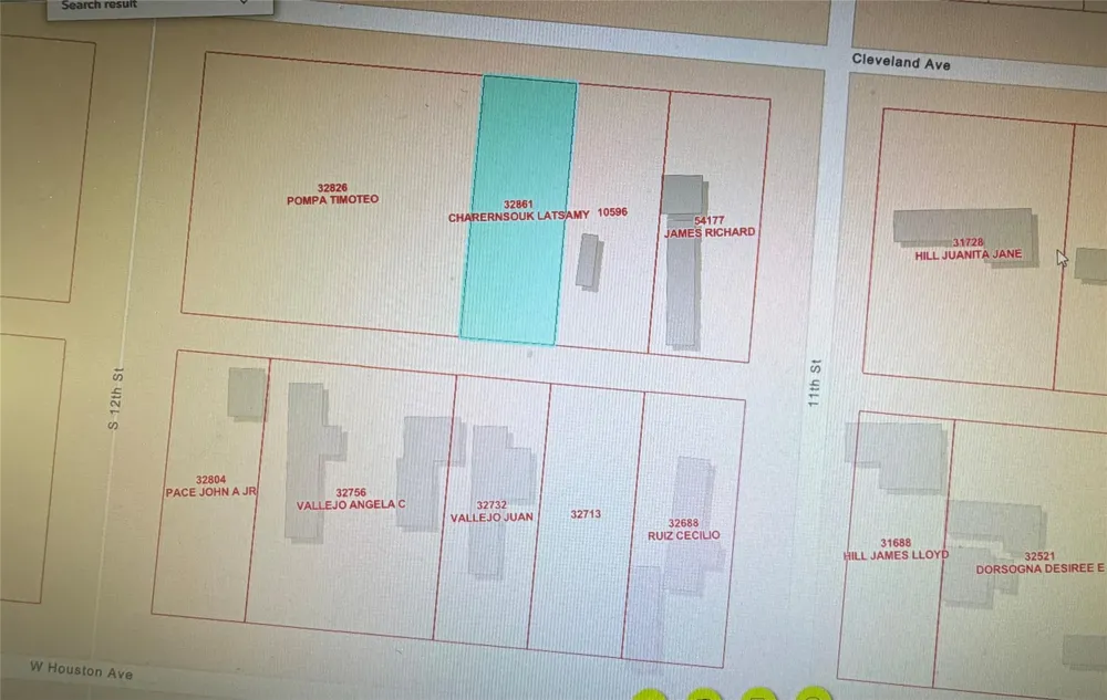 1105 W Cleveland Avenue Seadrift, TX 77983