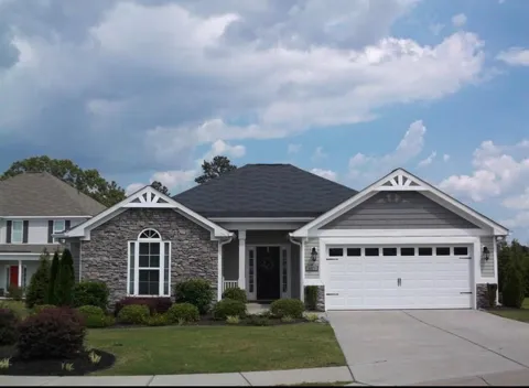 1111 Rosland Circle