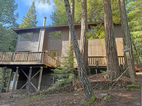 25124 Blue Jay Place