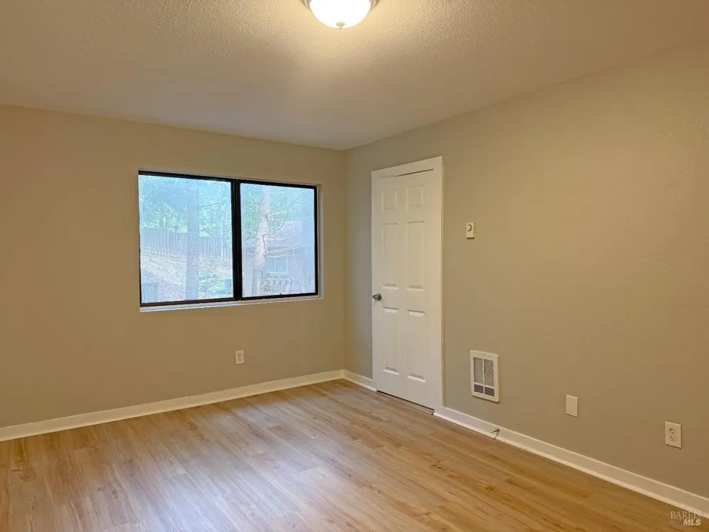 25124 Blue Jay Place Willits, CA 95490