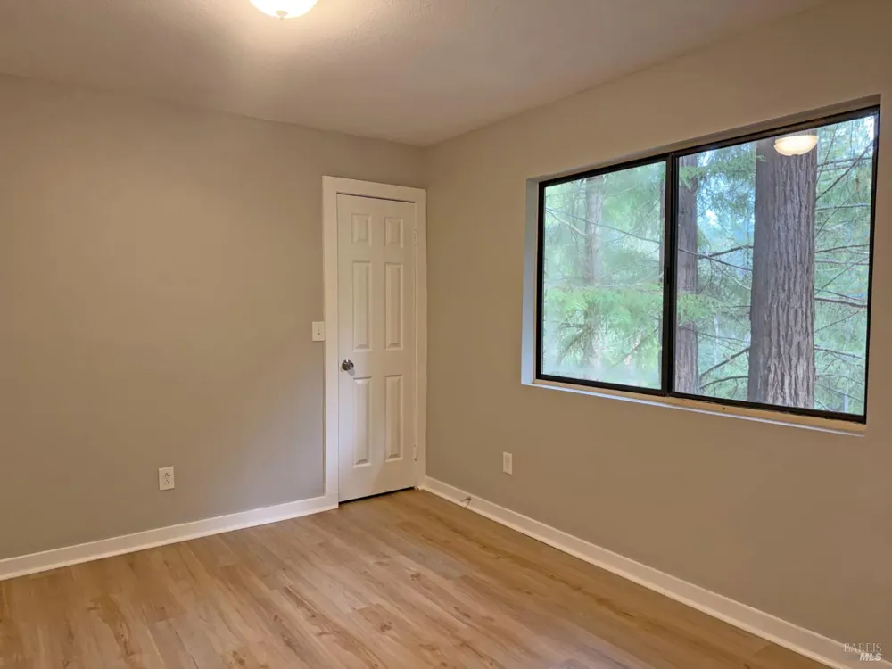 25124 Blue Jay Place Willits, CA 95490