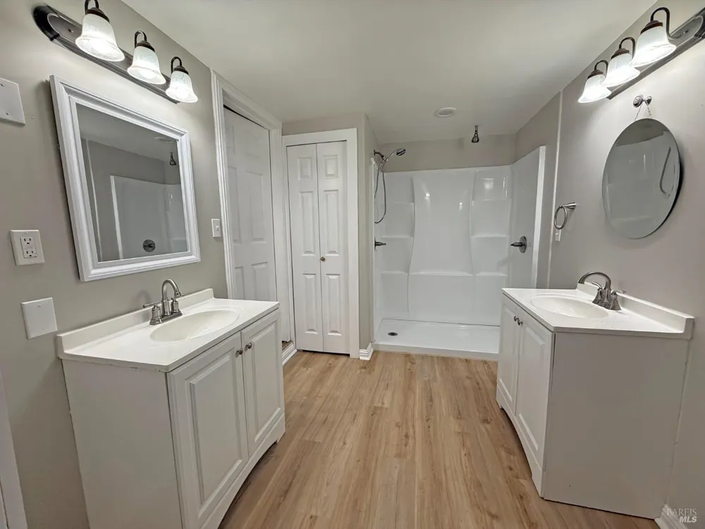 25124 Blue Jay Place Willits, CA 95490