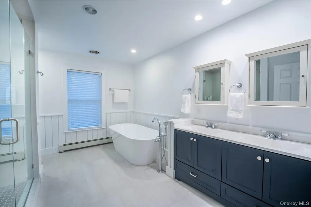 18 Mountain Laurel Lane Southampton, NY 11968