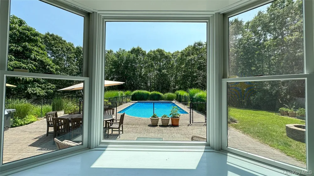 18 Mountain Laurel Lane Southampton, NY 11968