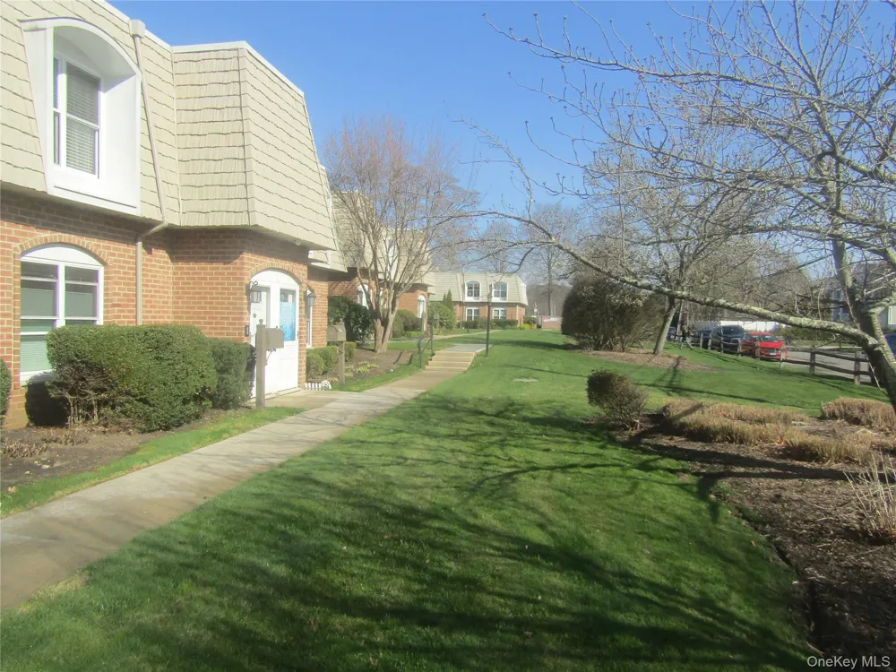 175 Main Avenue #156 Wheatley Heights, NY 11798