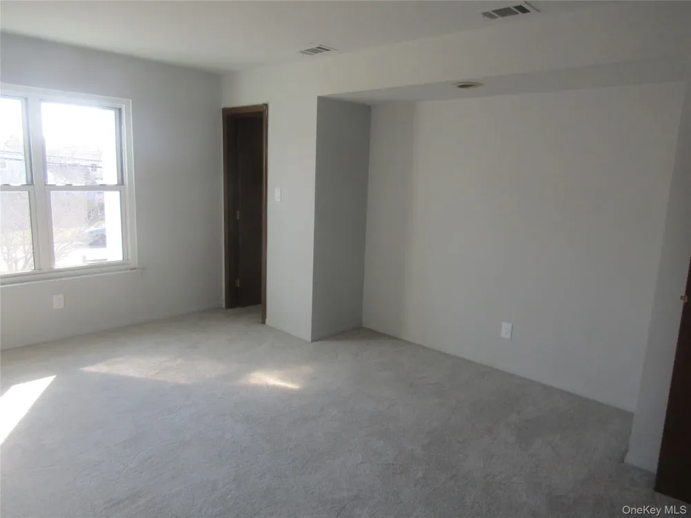 175 Main Avenue #156 Wheatley Heights, NY 11798