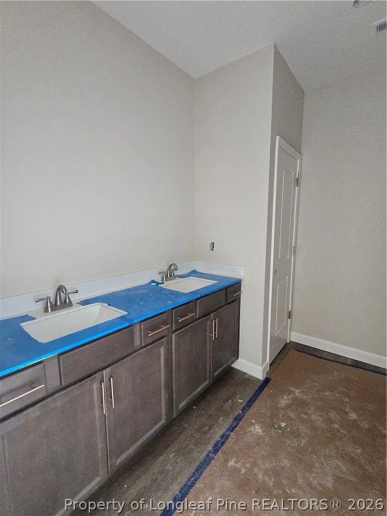 4301 Kirkhill Court Wade, NC 28395