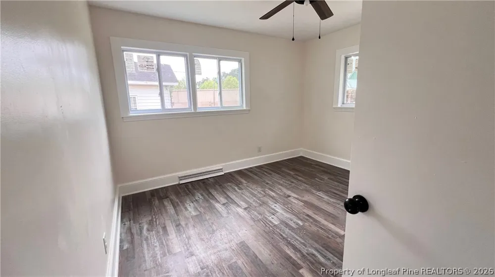 212 Peachtree Street Red Springs, NC 28377