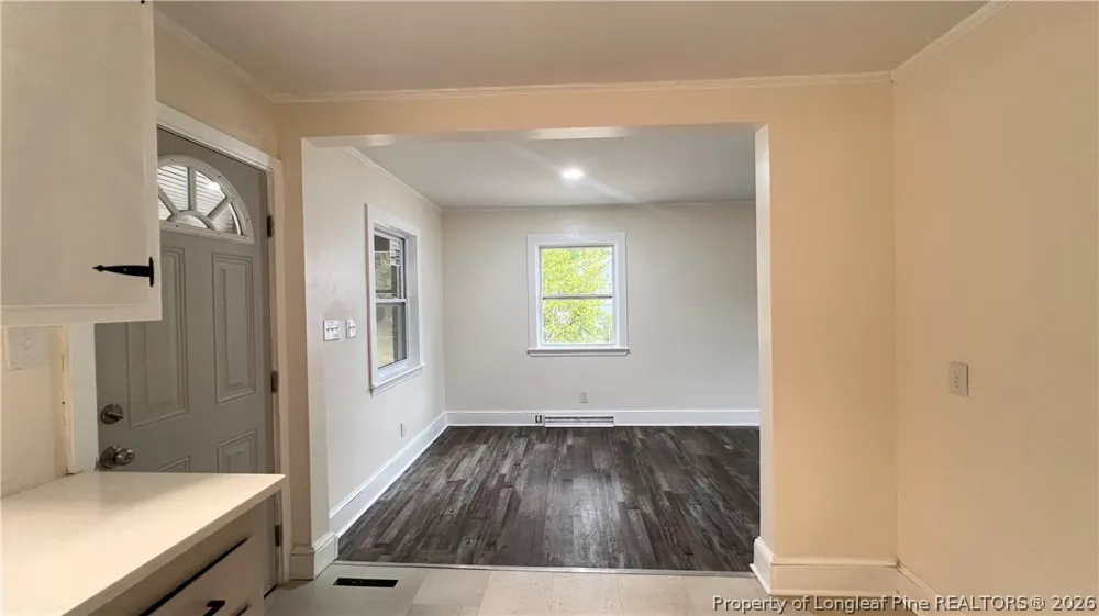 212 Peachtree Street Red Springs, NC 28377