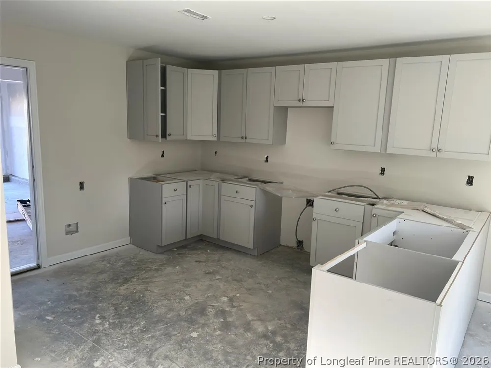 97 Coachman Lane Autryville, NC 28318