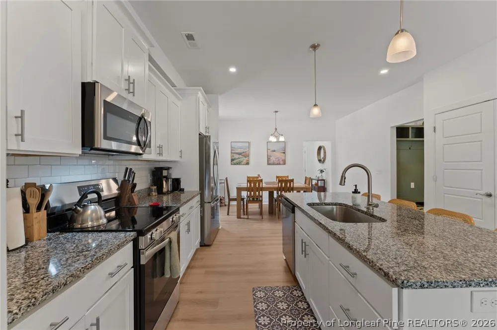 222 Brisbane Drive Aberdeen, NC 28315
