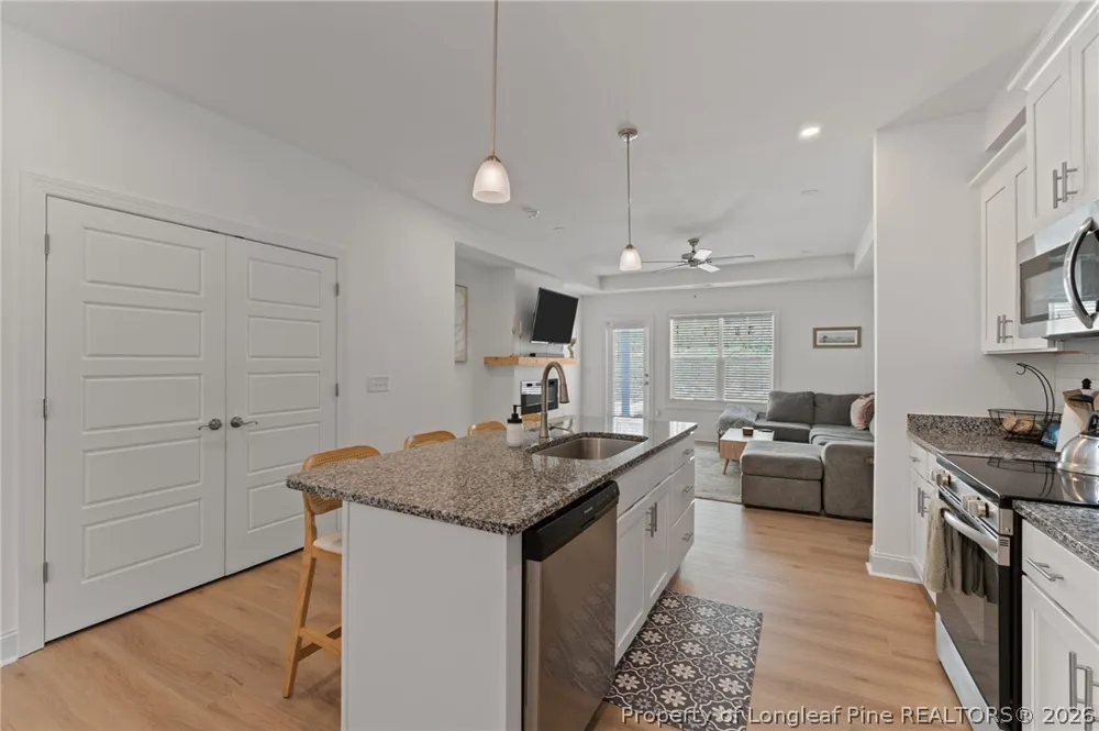 222 Brisbane Drive Aberdeen, NC 28315