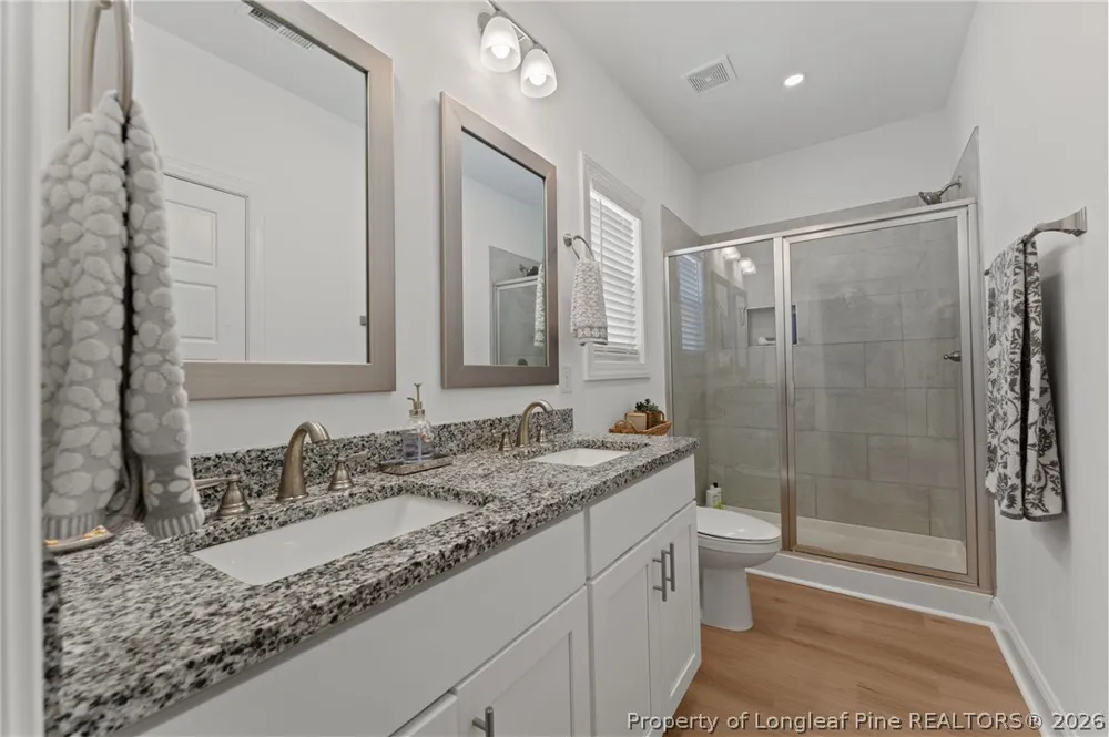 222 Brisbane Drive Aberdeen, NC 28315