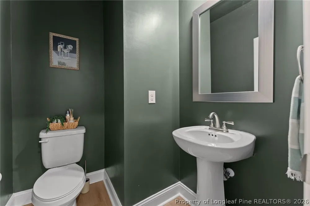 222 Brisbane Drive Aberdeen, NC 28315