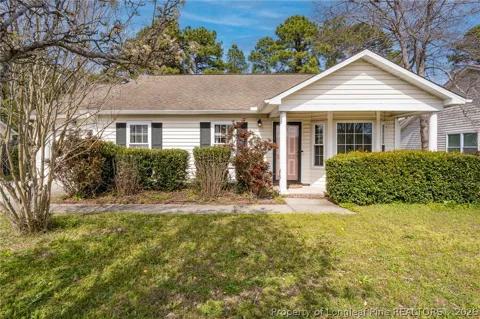 813 Brewster Lane