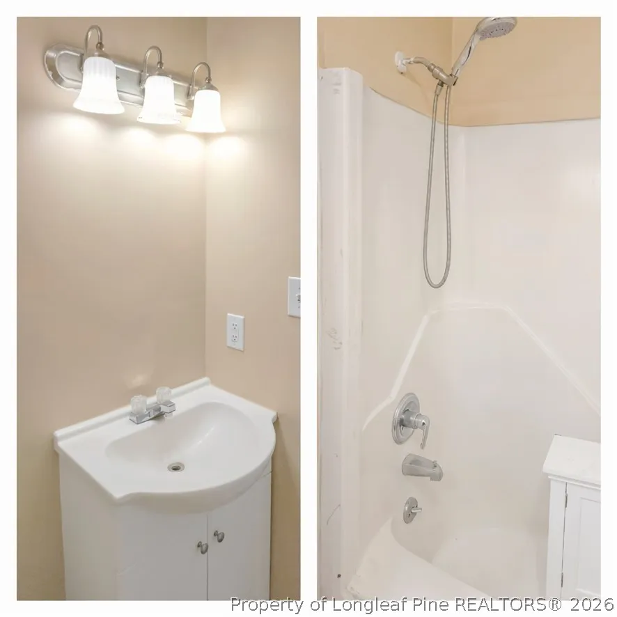 4542 NC HWY 904 Highway Fairmont, NC 28340