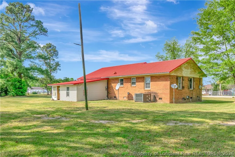 4542 NC HWY 904 Highway Fairmont, NC 28340