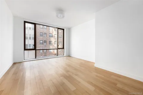 230 E 20th Street #Apt 52