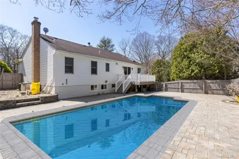 52 Summit Drive