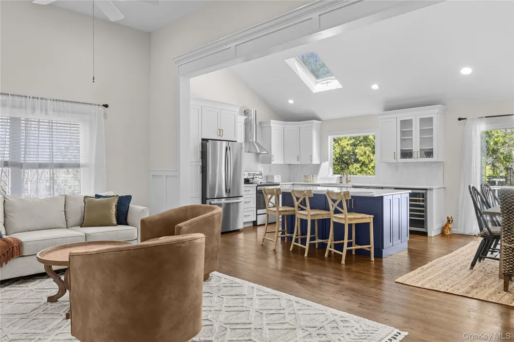 52 Summit Drive Baiting Hollow, NY 11933