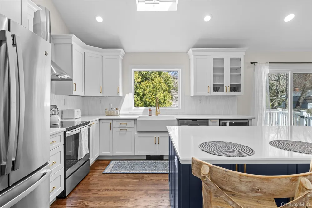 52 Summit Drive Baiting Hollow, NY 11933