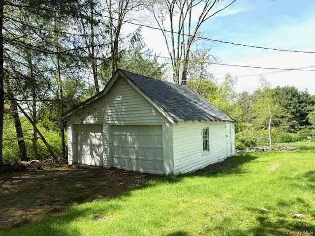 94 Airport Road Eldred, NY 12732
