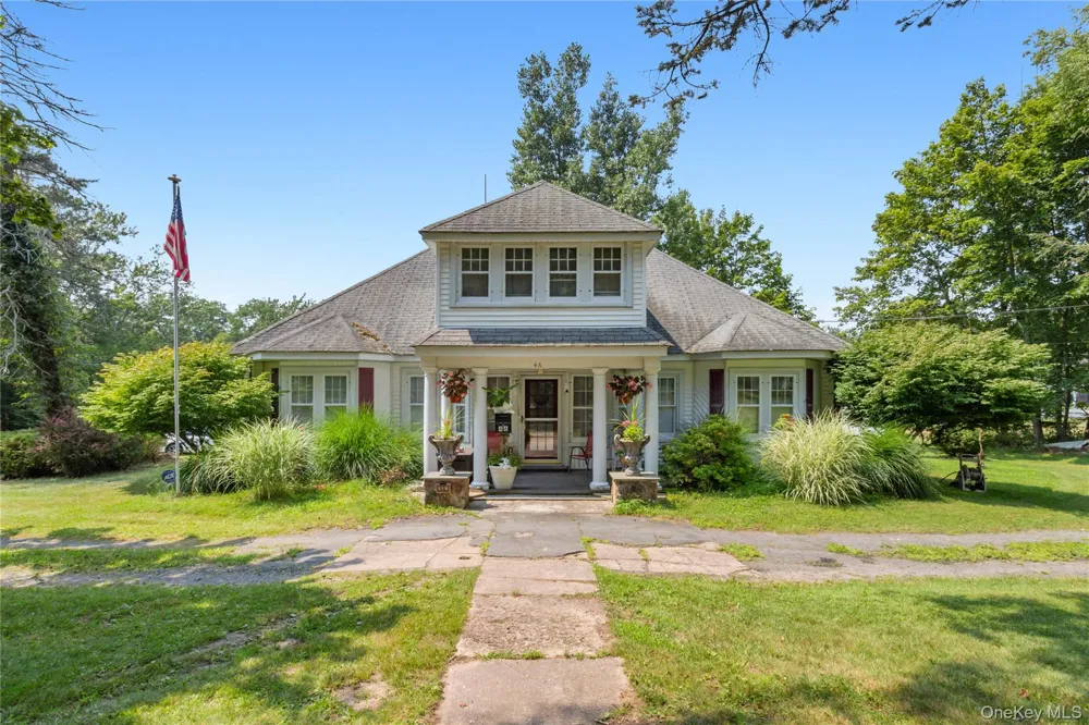 46 Lakewood Avenue Monticello, NY 12701