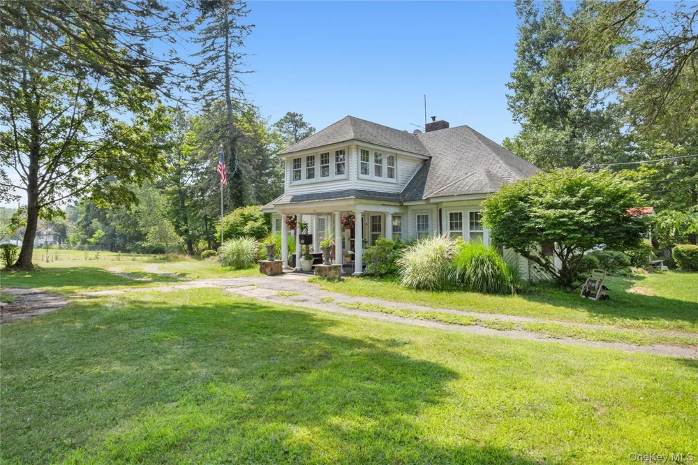 46 Lakewood Avenue Monticello, NY 12701