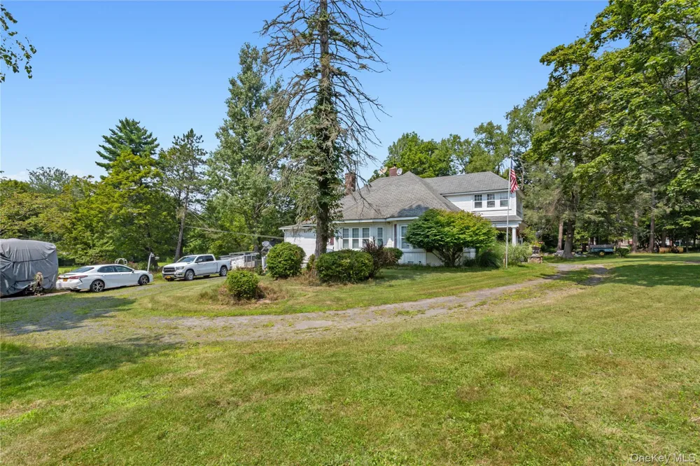 46 Lakewood Avenue Monticello, NY 12701