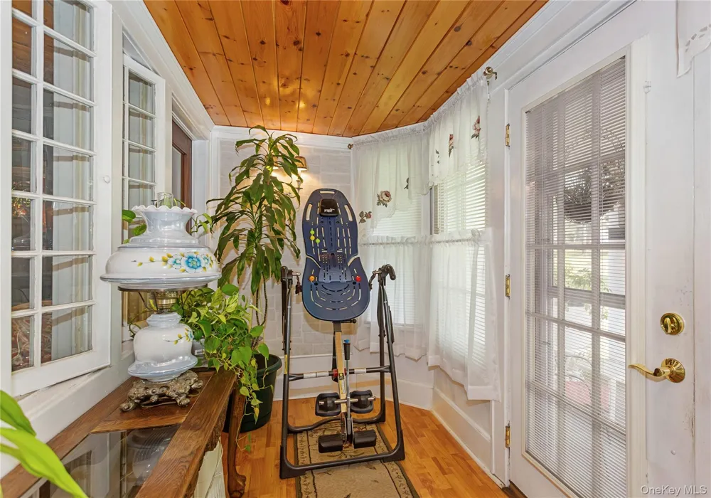 46 Lakewood Avenue Monticello, NY 12701
