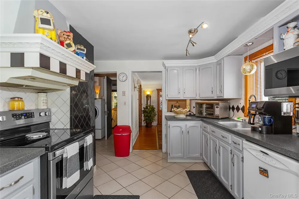 46 Lakewood Avenue Monticello, NY 12701